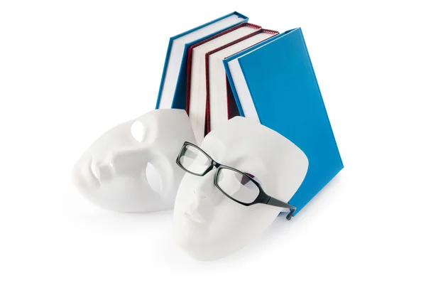 Concept de lecture avec masques, livres et lunettes — Photo