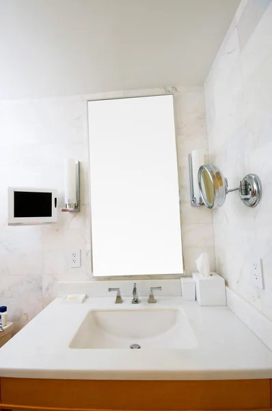 Interiör i rummet - Diskho i badrummet — Stockfoto