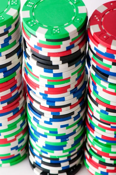 Empilement de diverses puces de casino - concept de jeu — Photo