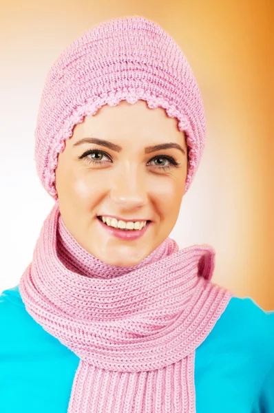Nice looking woman in the warm clothing — Stock Photo, Image