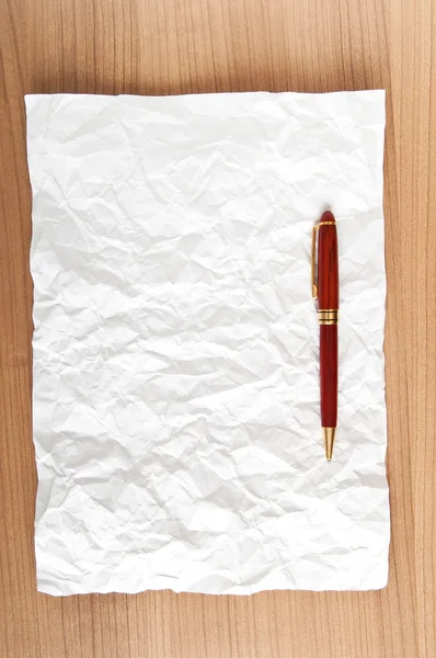Fundo de papel com caneta — Fotografia de Stock