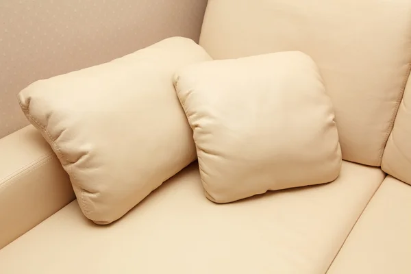 Decorative Pillows Leather Sofa — Stock Photo, Image