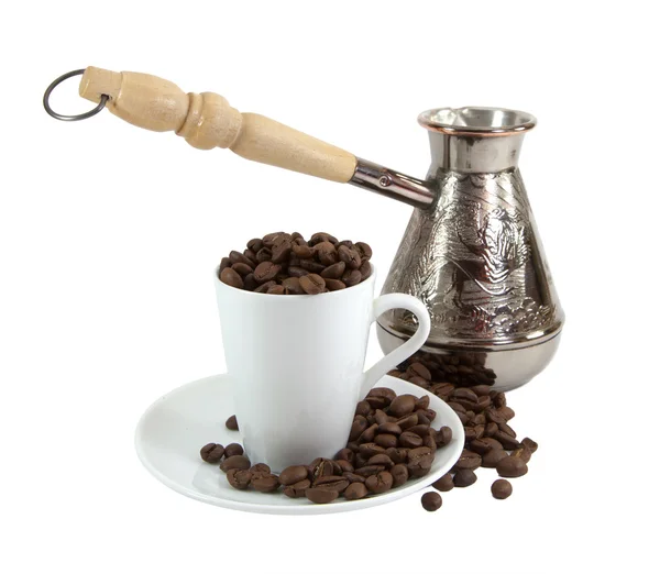 Turk e xícara de café em um fundo branco — Fotografia de Stock