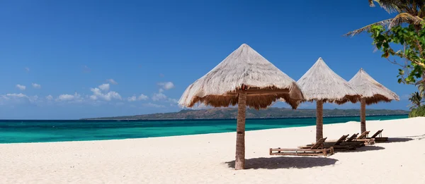 Perfekter tropischer Strandurlaub — Stockfoto