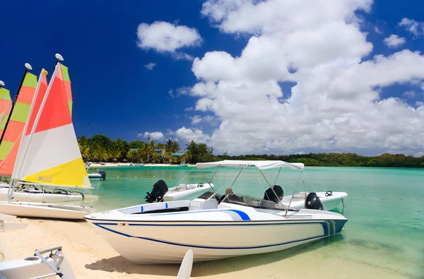 Different Types Boat Beautiful Tropical Beach — Stock Photo, Image