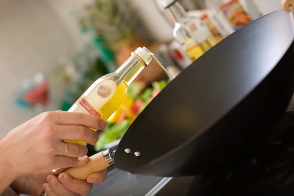 Chef Pouring Sesame Oil Wok Pan — Stock Photo, Image