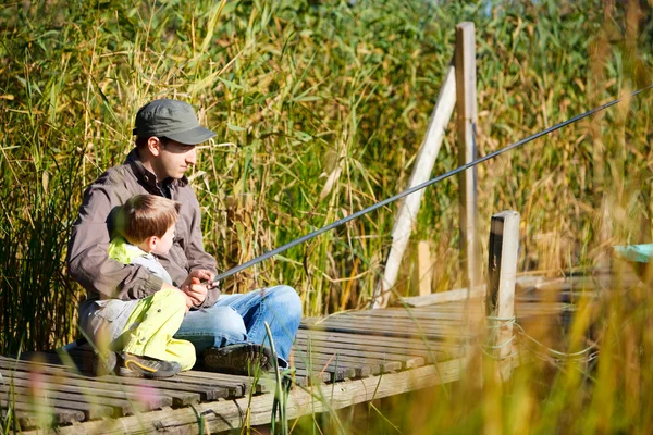 Father Small Son Fishing Together Lake — Stock Photo, Image