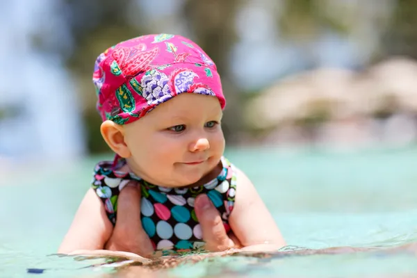 Bebê nadador — Fotografia de Stock