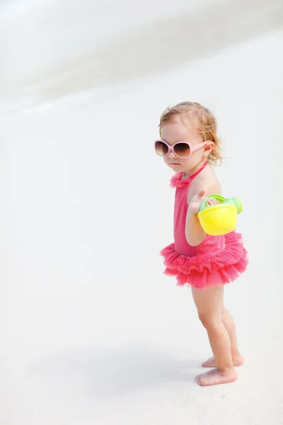Little girl on vacation — Stock Photo, Image