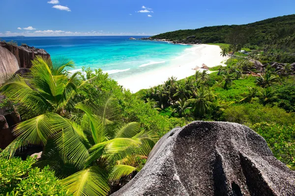 Grand Anse sull'isola di La Digue alle Seychelles — Foto Stock