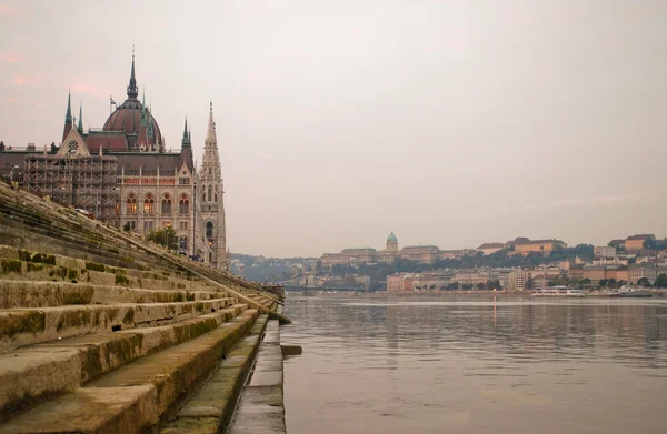 Macar parlament sabah — Stok fotoğraf