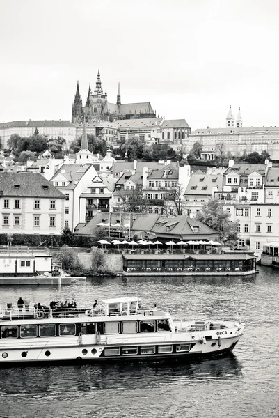 Praga en blanco y negro — Foto de Stock
