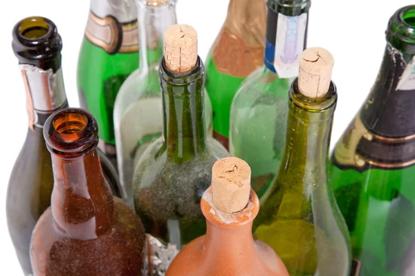 Weinflaschenverschlüsse isoliert auf weiß — Stockfoto