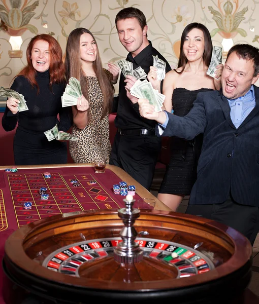 Grupp i casino — Stockfoto