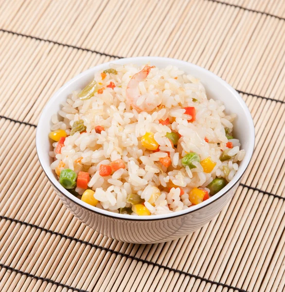 Stock image Fried rice with vegetables and prawn