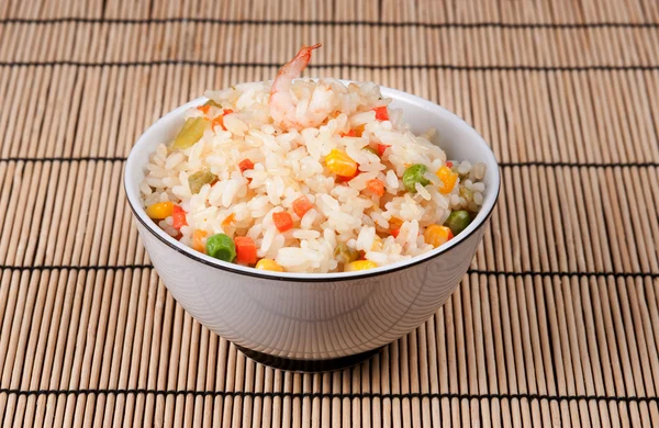 stock image Fried rice with vegetables and prawn