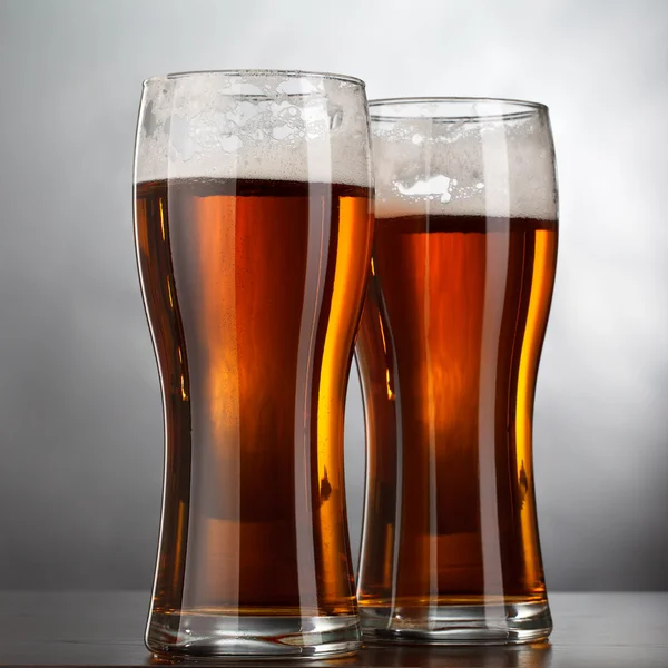 Twee Glazen Bier — Stockfoto