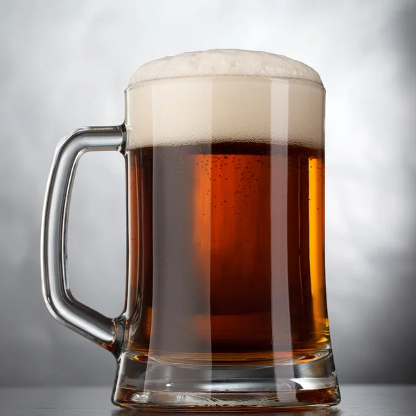 Glas Van Klassieke Bier — Stockfoto