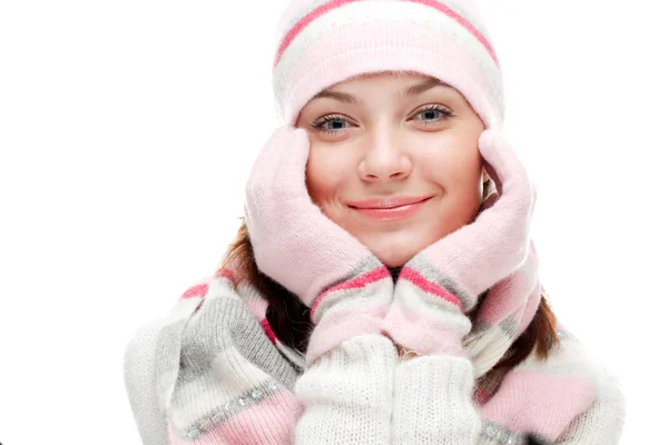 सुंदर महिला शीतकालीन कपड़े पहनती — स्टॉक फ़ोटो, इमेज