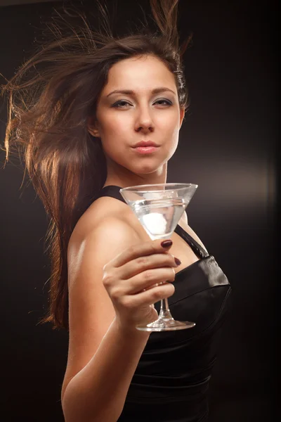 Жінка з коктейль — стокове фото