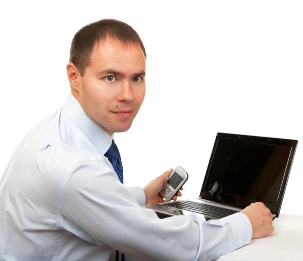 Бизнесмен с ноутбуком — стоковое фото