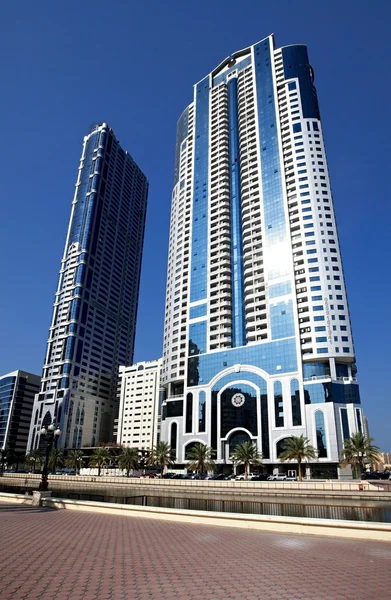 Nowoczesne Wieżowce Sharjah Zjednoczone Emiraty Arabskie — Zdjęcie stockowe