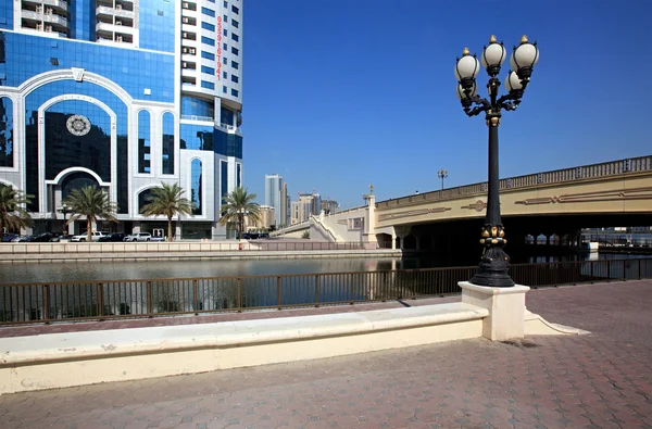 Αστικό Τοπίο Σύγχρονη Sharjah Ηνωμένα Αραβικά Εμιράτα — Φωτογραφία Αρχείου