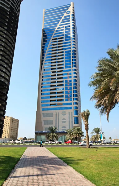 Modern felhőkarcolók, Sharjah. — Stock Fotó