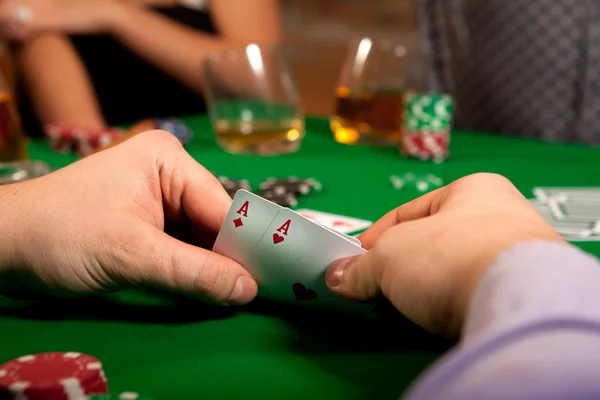 Par Ases Mano Jugador Poker — Foto de Stock