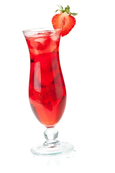 Cocktail alla fragola con ghiaccio — Foto Stock