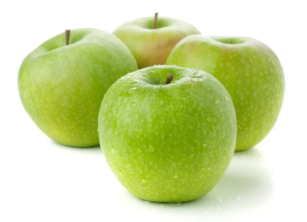 Fyra Mogna Gröna Äpplen Isolerad Vit — Stockfoto
