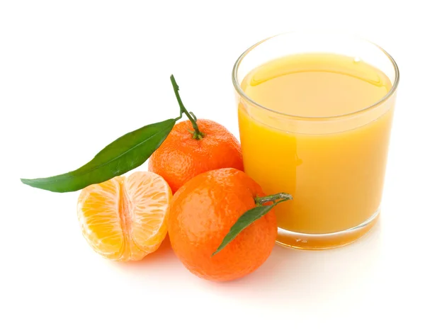 Mandarinensaft Isoliert Auf Weißem Hintergrund — Stockfoto