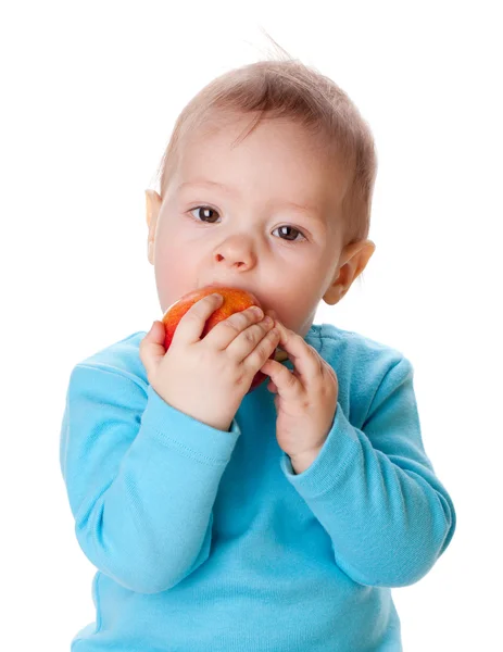 Pequeno Bebê Comendo Maçã Vermelha Isolado Branco — Fotografia de Stock