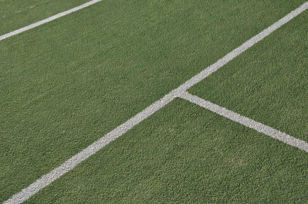 Λευκές Γραμμές Υπαίθριο Γήπεδο Τένις Τεχνητός Χλοοτάπητας Γκαζόν — Φωτογραφία Αρχείου
