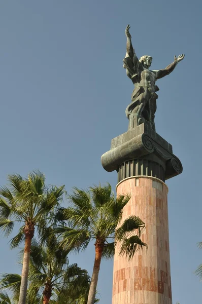 Victoria Victory Statue Puerto Banus Spain — Stock Photo, Image