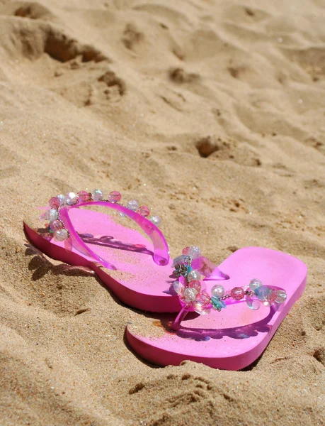 Sandálias rosa — Fotografia de Stock