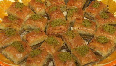 Şişko börek yağı fındık yemek