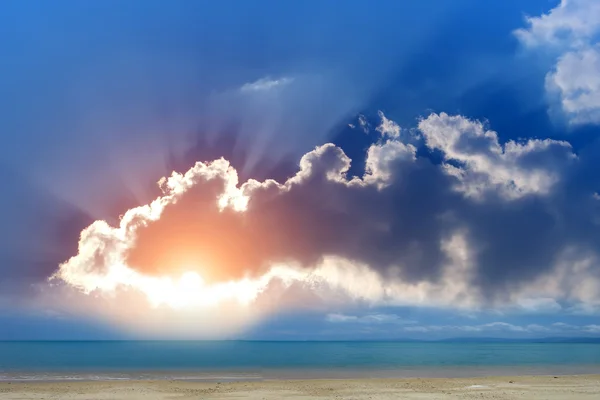Puesta de sol cielo mar — Foto de Stock