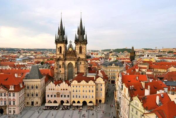 Prag, tyn cathedral av Jungfru Maria — Stockfoto