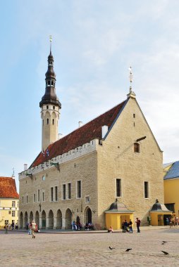 Tallinn Belediye Binası, Estonya. geç Gotik dönemin seçkin arhitektural Anıtı