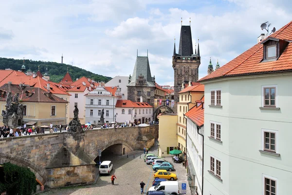 Prag, mindre stad tower — Stockfoto
