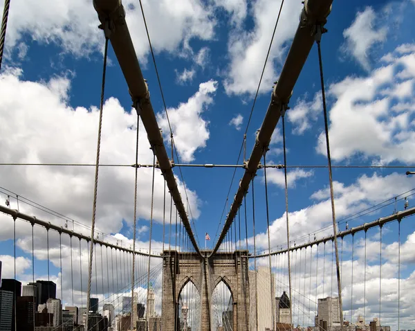 Strada sopra il ponte di Brooklyn — Foto Stock
