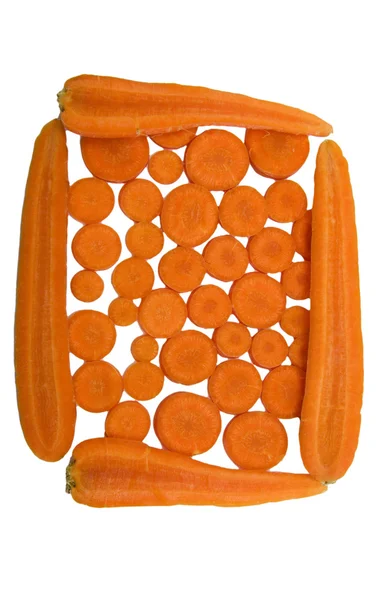 Rodajas de zanahoria aisladas sobre un fondo blanco —  Fotos de Stock
