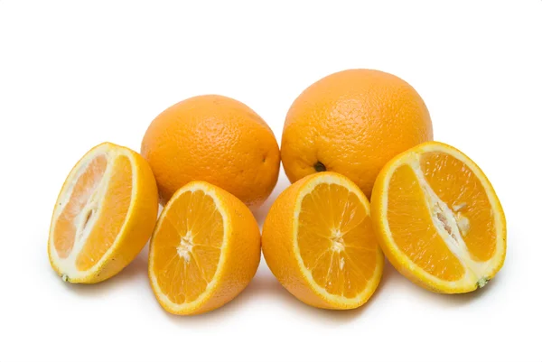 Grupa pomarańczowy świeże owoce na białym tle — Zdjęcie stockowe