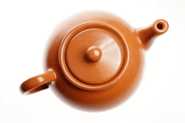 Teekanne aus brauner Keramik — Stockfoto