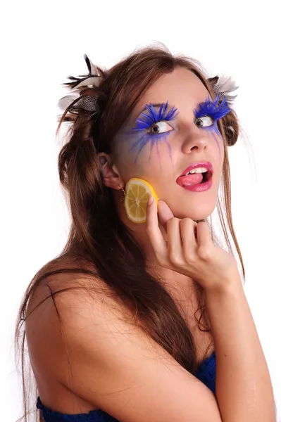 Genç seksi kadın arzu limon eyerin arka kaşı — Stok fotoğraf