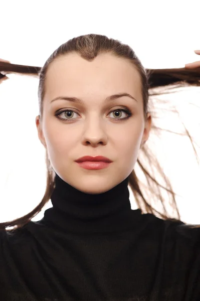 Mujer joven belleza en suéter de cuello alto negro — Foto de Stock