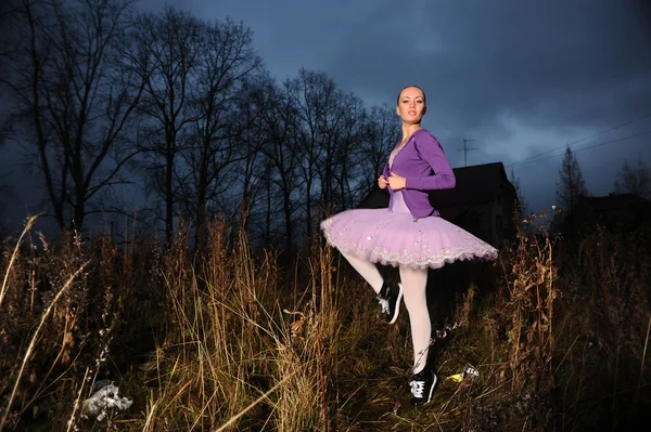 Bailarina en zapatillas — Foto de Stock