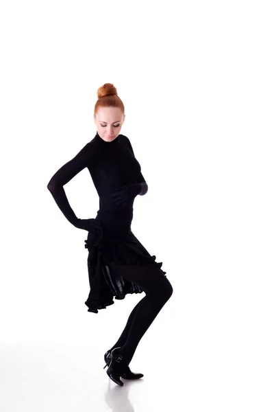 Bailarina en vestido negro —  Fotos de Stock