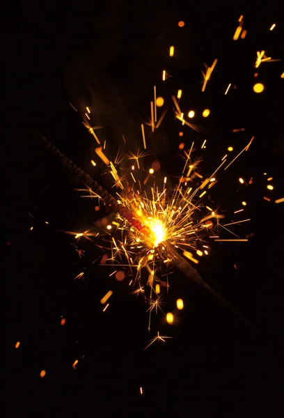 Festliches Feuerwerk — Stockfoto